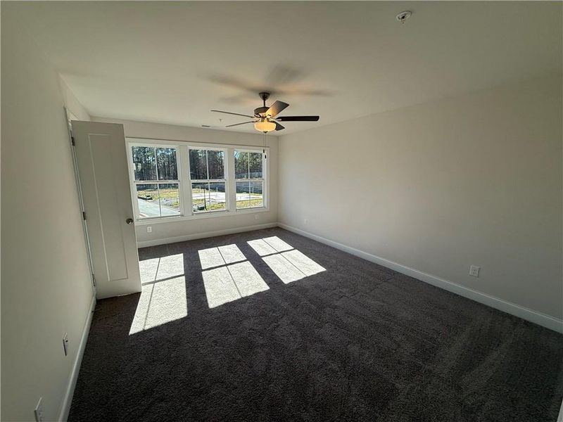 Spacious, unfurnished interior of a new home in , Marietta (Image 23).