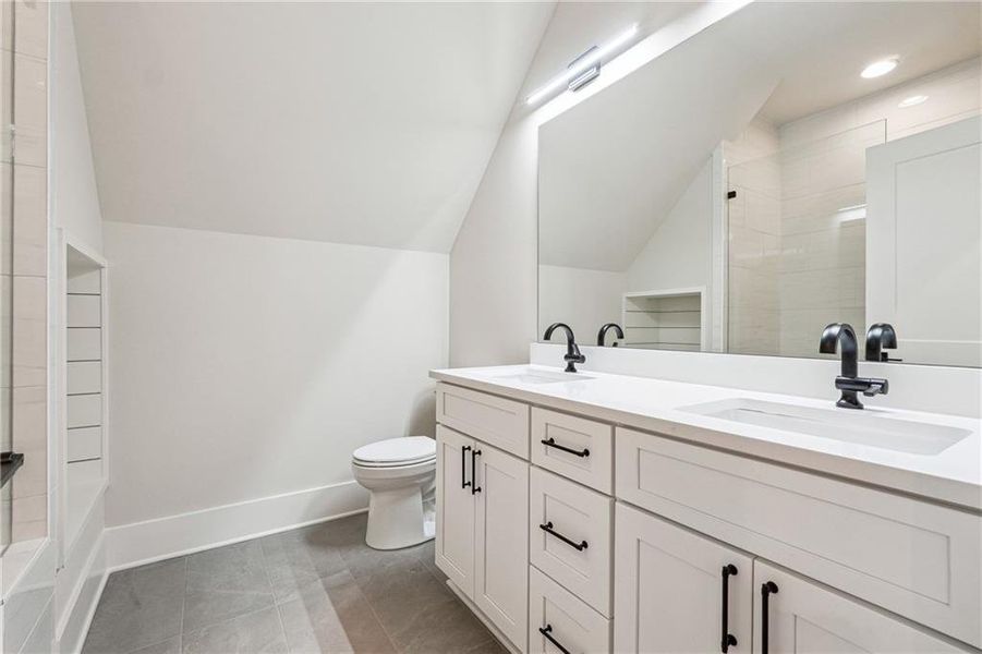 Furnished interior view inside a new home in , Dawsonville (Image 30).