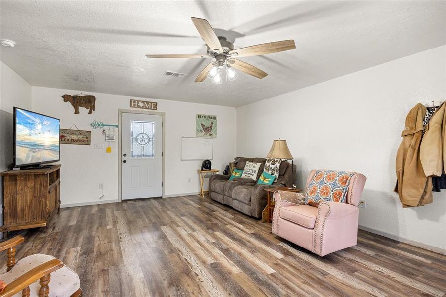 Furnished interior view inside a new home in , Hico (Image 25).