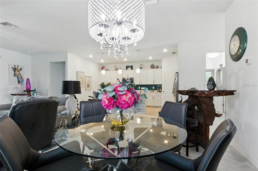 Furnished interior view inside a new home in , Venice (Image 32).