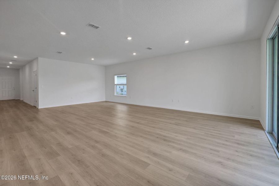 Spacious, unfurnished interior of a new home in , St. Augustine (Image 18).