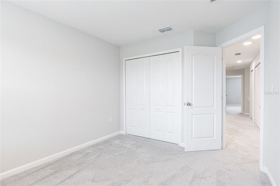 Spacious, unfurnished interior of a new home in Towns at Tuskawilla Commons, Oviedo (Image 25).