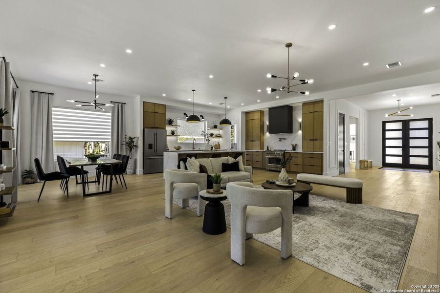 Furnished interior view inside a new home in , Boerne (Image 16).
