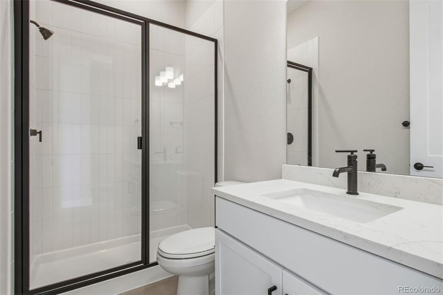 Furnished interior view inside a new home in Kitchel Lake at Serratoga Falls, Timnath (Image 11).