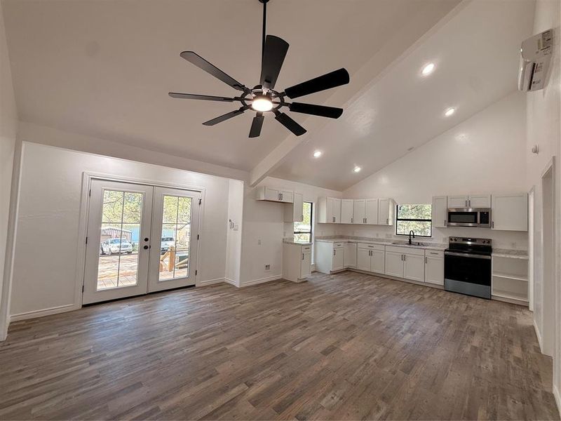 Spacious, unfurnished interior of a new home in , Quitman (Image 12).