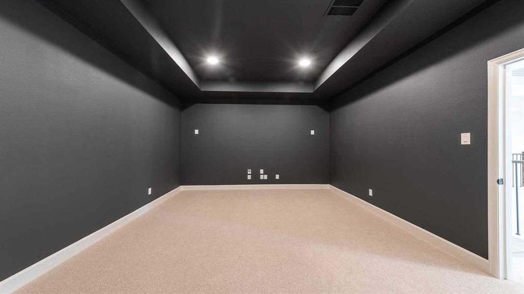 Spacious, unfurnished interior of a new home in Sweetgrass, Haslet (Image 22).