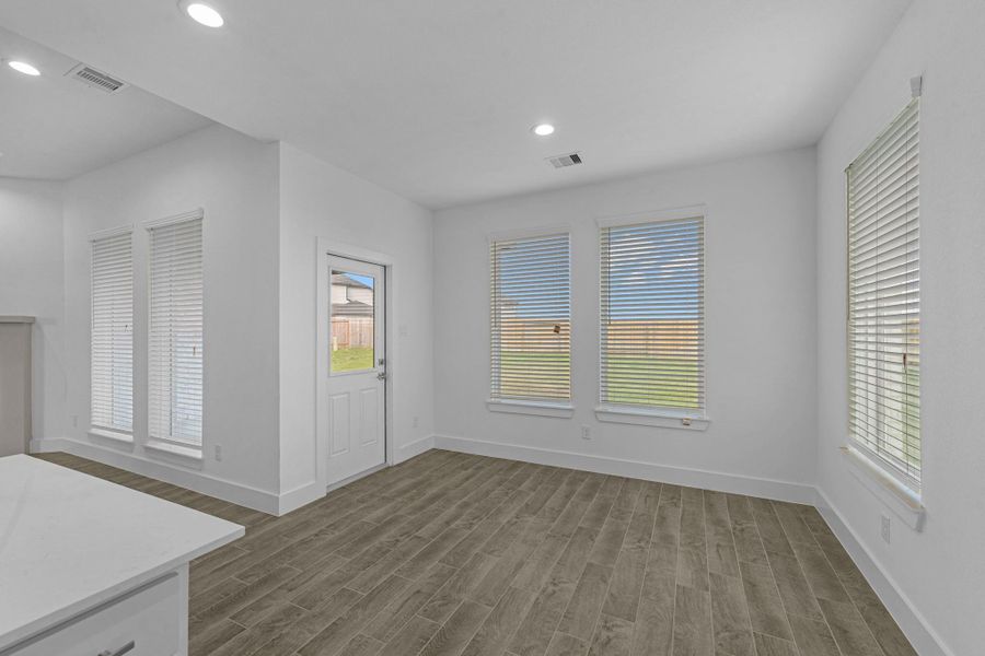 Spacious, unfurnished interior of a new home in Beacon Hill, Waller (Image 17). Spacious, unfurnished interior of a new home in Beacon Hill, Waller (Image 17).
