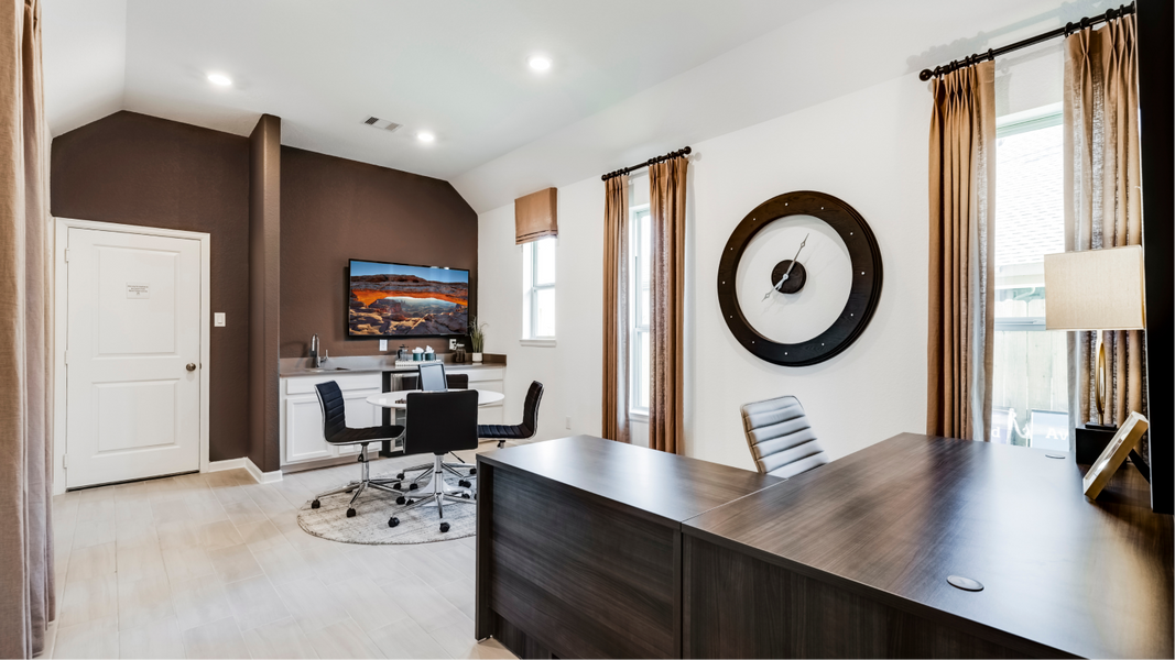 Image 19 of a home in Harvest Green.