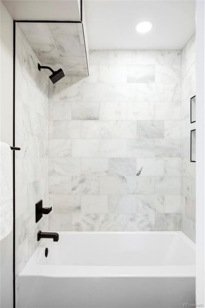 Image 25 of a home in .