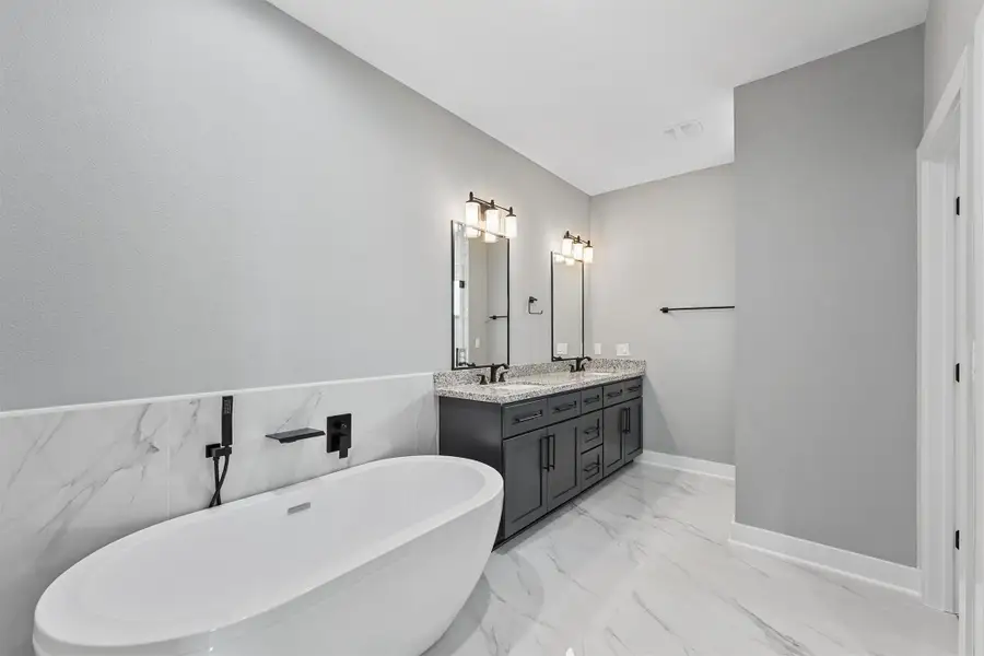 Furnished interior view inside a new home in , Houston (Image 8). Furnished interior view inside a new home in , Houston (Image 8).