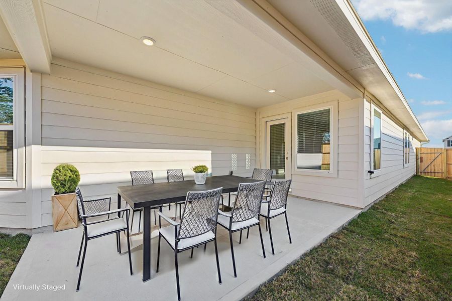 Exterior details and patio area of a home in , Conroe (Image 19).