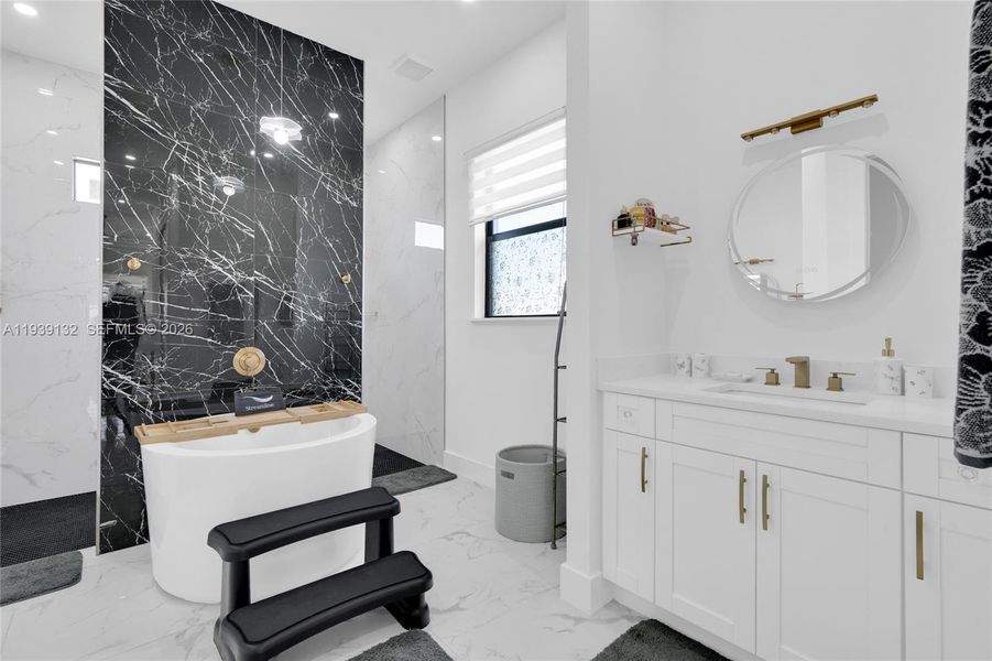 Furnished interior view inside a new home in , Lehigh Acres (Image 9). Furnished interior view inside a new home in , Lehigh Acres (Image 9).