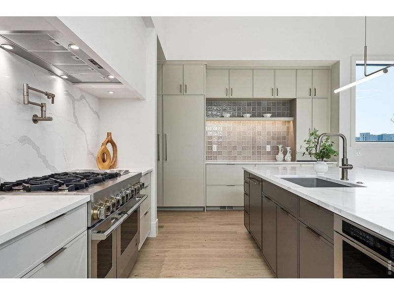 Furnished interior view inside a new home in , Superior (Image 43).