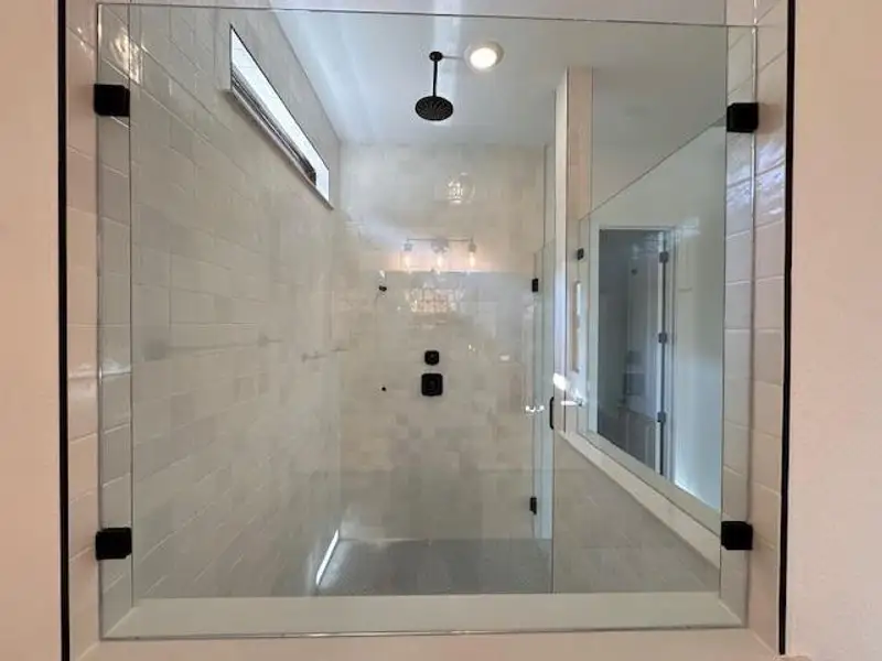 Image 21 of a home in 6 Creeks. Image 21 of a home in 6 Creeks.