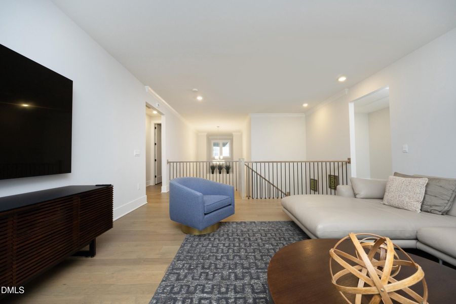 28MediaRoom 28MediaRoom