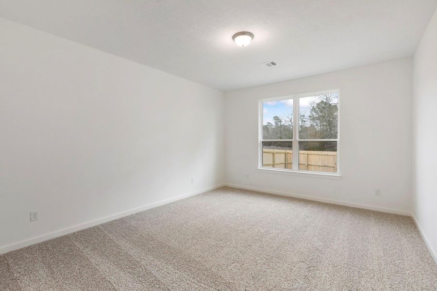 Spacious, unfurnished interior of a new home in , Huntsville (Image 33).