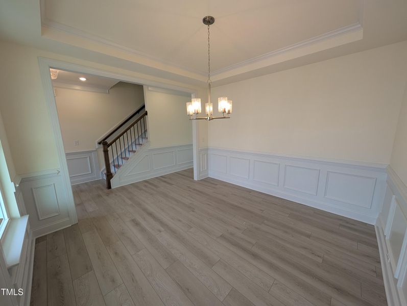 PXL_20250406_193836773