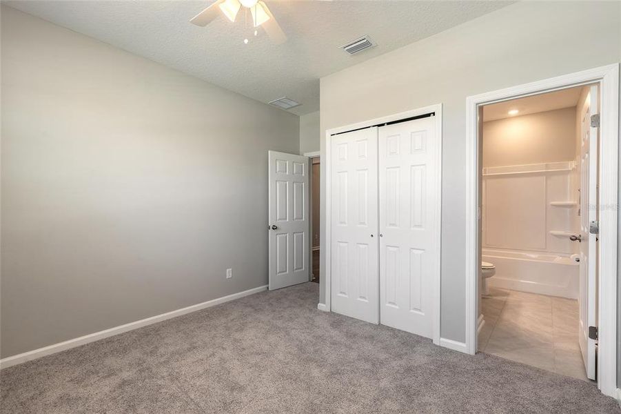 Spacious, unfurnished interior of a new home in , Flagler Beach (Image 27).