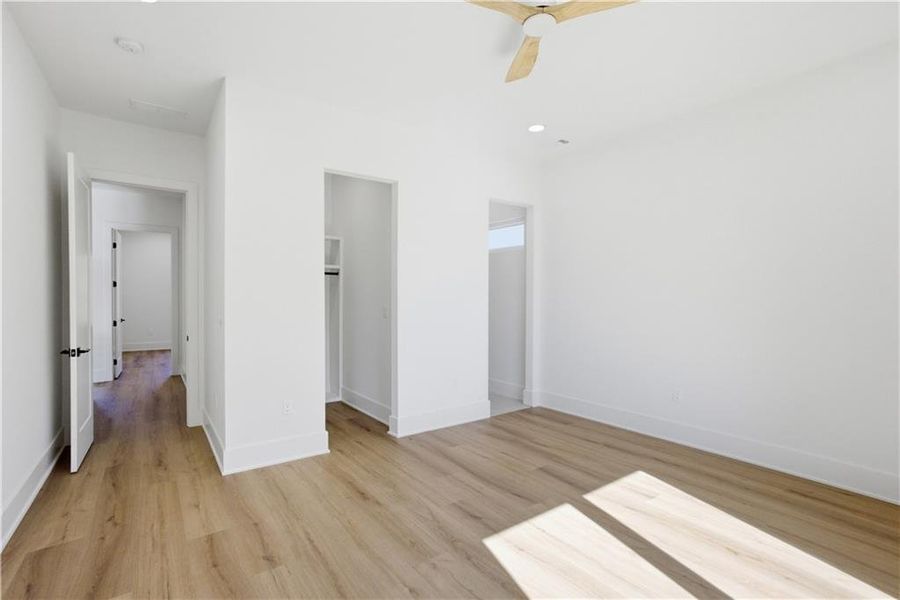 Spacious, unfurnished interior of a new home in , Duluth (Image 68).
