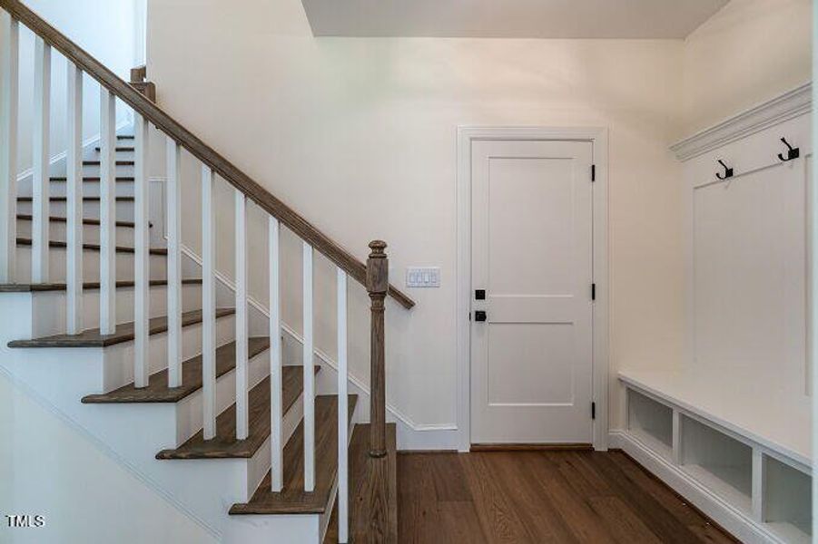 020-680x453-owner-entry-mudroom