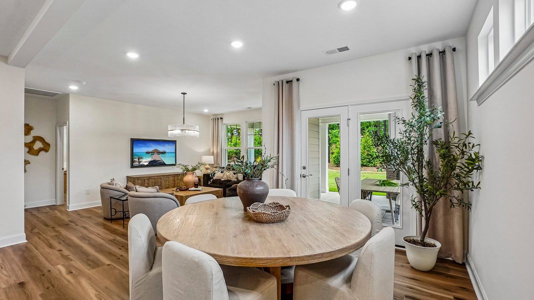 DRB Homes Lassiter Dining Room DRB Homes Lassiter Dining Room