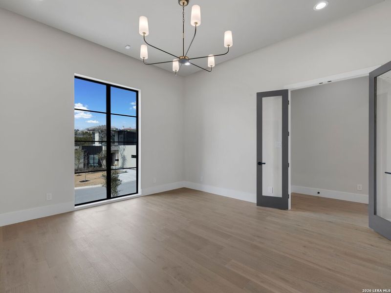Spacious, unfurnished interior of a new home in , San Antonio (Image 52).