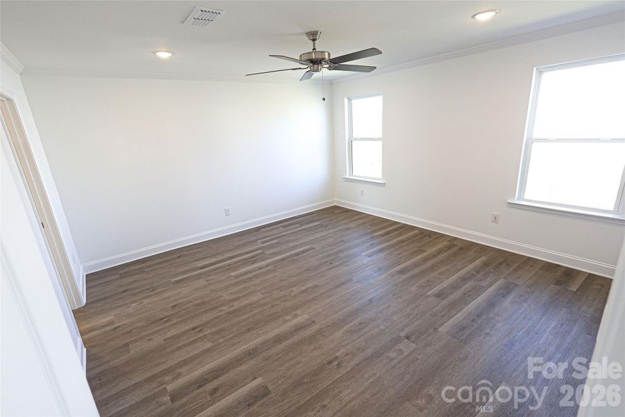 Spacious, unfurnished interior of a new home in , Denver (Image 25).