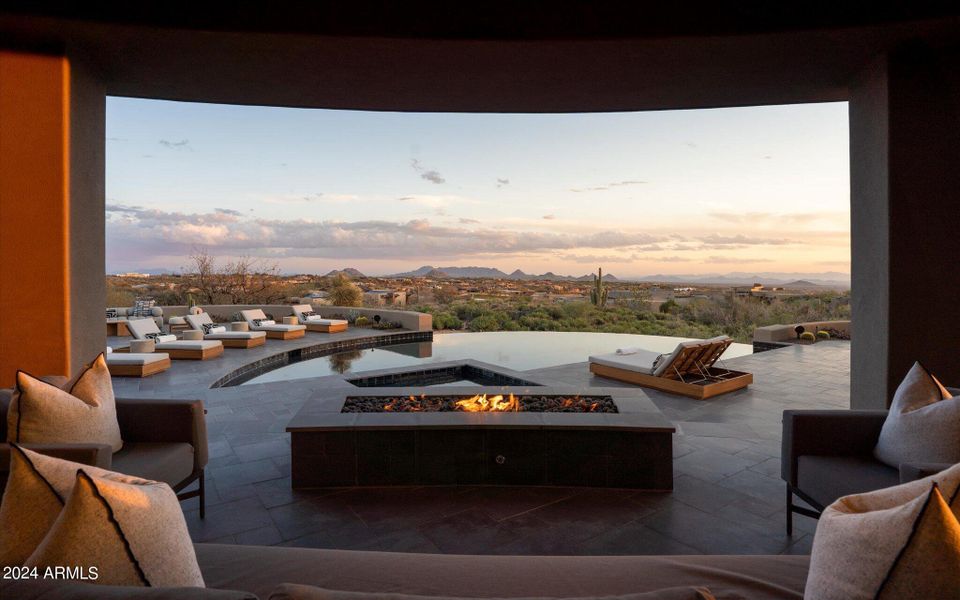 Covered Patio Mountain Views