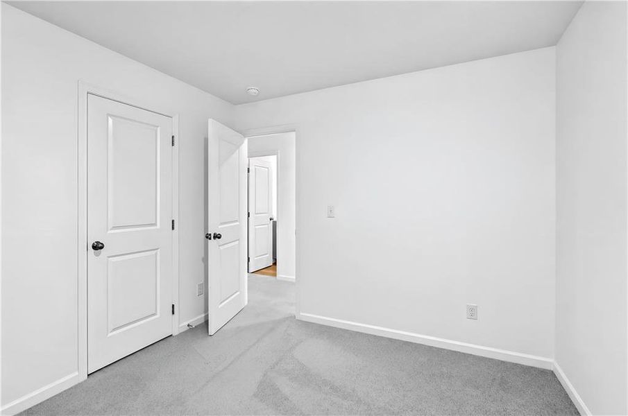 Spacious, unfurnished interior of a new home in Timber Ridge, Douglasville (Image 30). Spacious, unfurnished interior of a new home in Timber Ridge, Douglasville (Image 30).