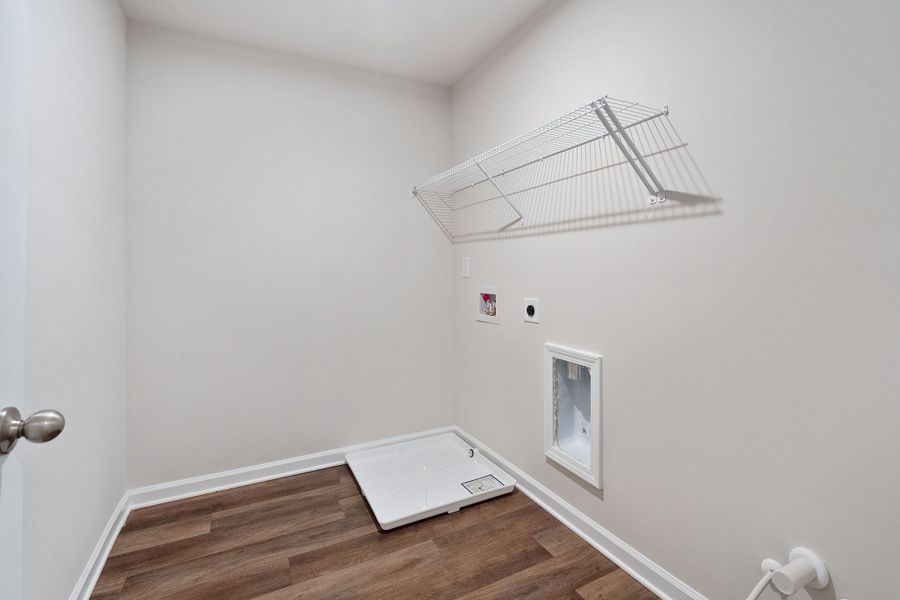 Representative unfurnished interior of a home built from the The Cary B - LS by Davidson Homes LLC in Lake Shore, Winder (Image 24).