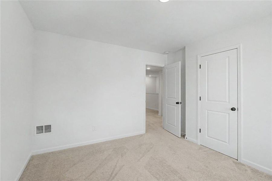 Spacious, unfurnished interior of a new home in , Atlanta (Image 22).