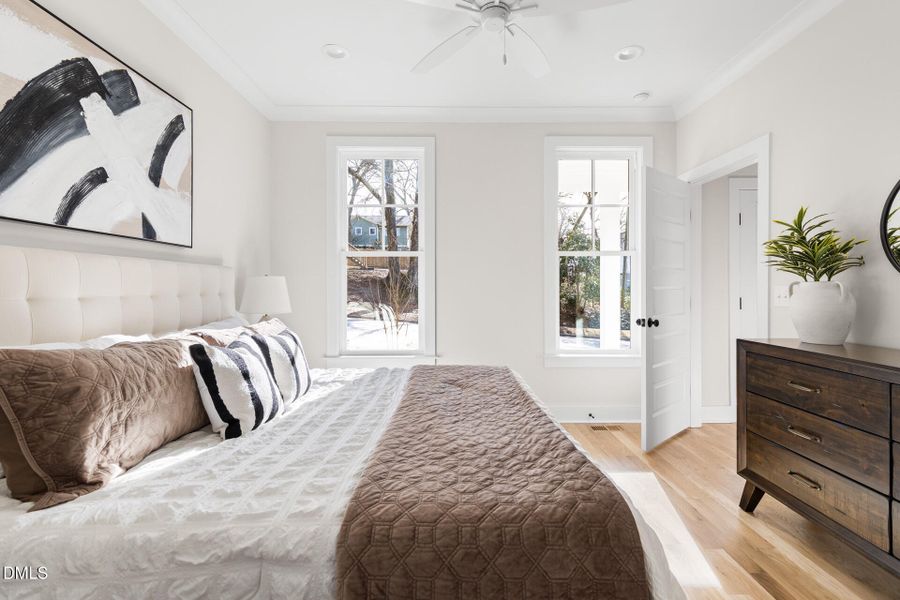 1404-Englewood-121 1404-Englewood-121