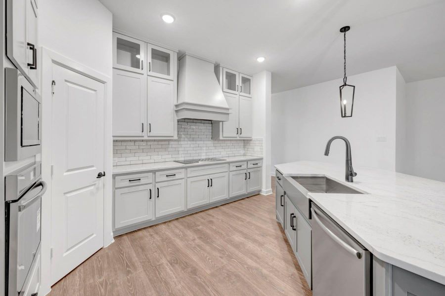 Furnished interior view inside a new home in Indigo 50’ Homesites, Richmond (Image 11).