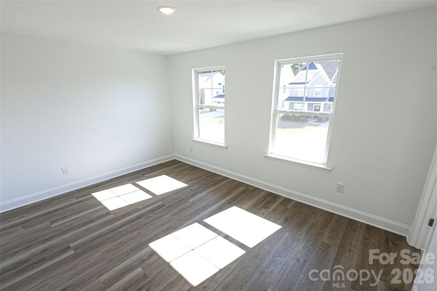Spacious, unfurnished interior of a new home in , Denver (Image 26).