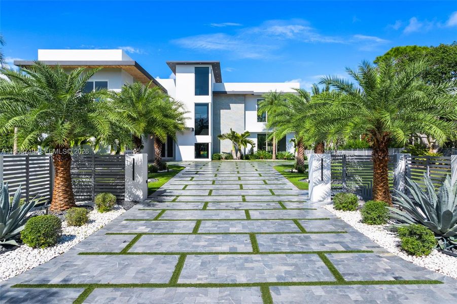 Image 41 of a home in .