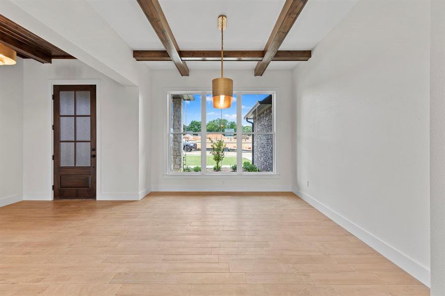Spacious, unfurnished interior of a new home in , Lindale (Image 20).
