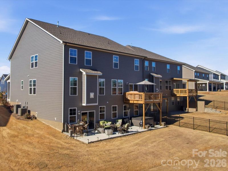 Image 44 of a home in .