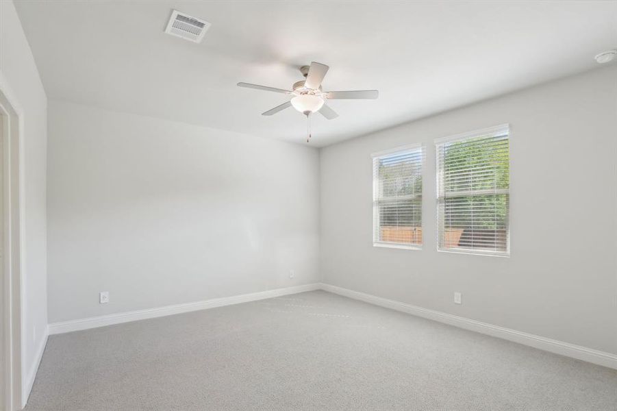 Photo is not of the actual home, but is an inspirational photo of builder’s model home and may depict options, furnishings, and/or decorator features that are not included. Photo is not of the actual home, but is an inspirational photo of builder’s model home and may depict options, furnishings, and/or decorator features that are not included.