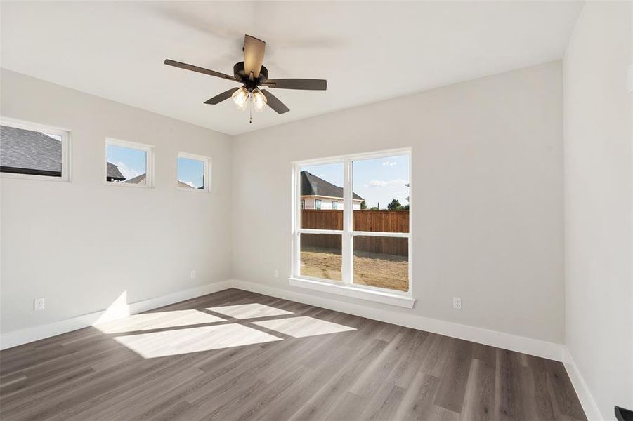 Spacious, unfurnished interior of a new home in , Mabank (Image 16).