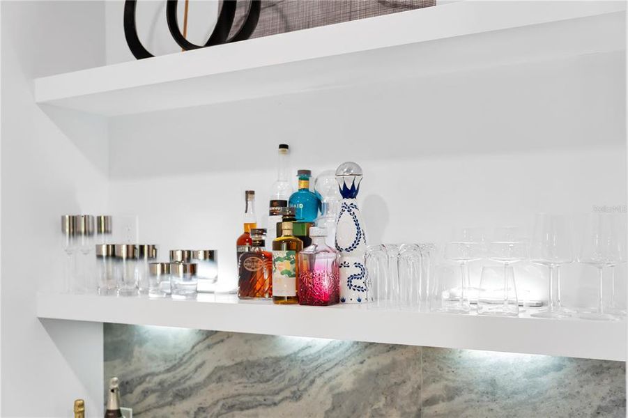 Furnished interior view inside a new home in , Orlando (Image 46).