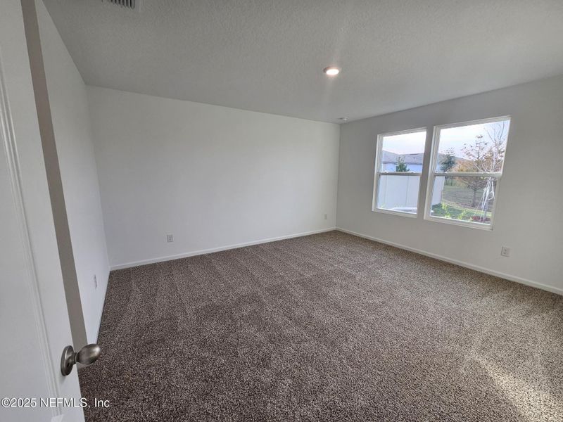 Spacious, unfurnished interior of a new home in Entrada, St. Augustine (Image 19).