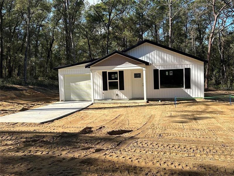 In-progress construction of a new home in , Dunnellon, FL (Image 35).