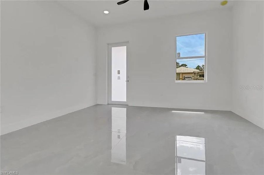 Image 17 of a home in .