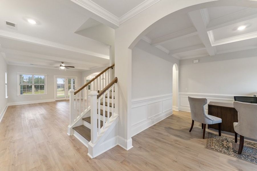 Spacious, unfurnished interior of a new home in Taylor Oaks, Greenville (Image 16).
