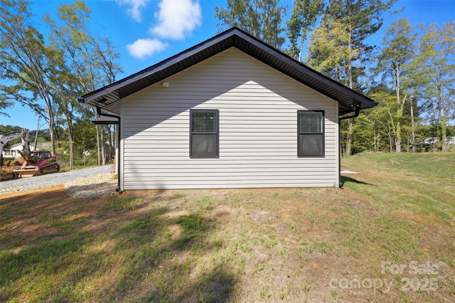 Image 37 of a home in . Image 37 of a home in .