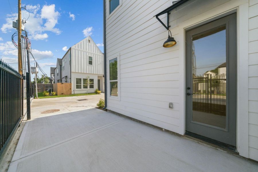 Exterior details and patio area of a home in , Houston (Image 4).
