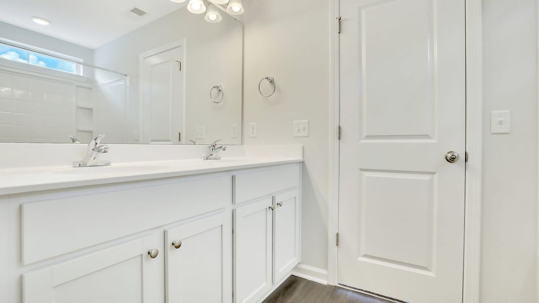 Chestnut New Home in Okatie, SC.  - Slide 26