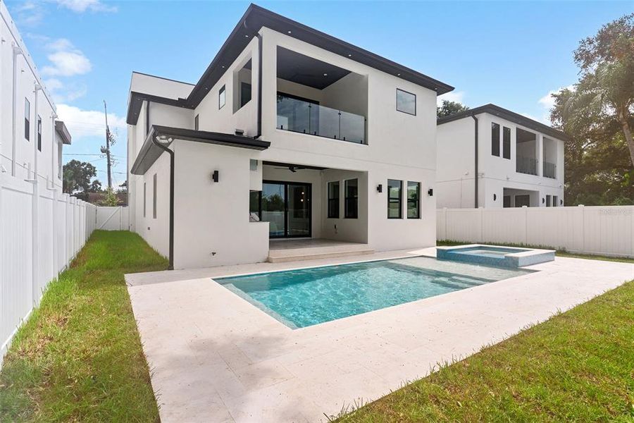 Exterior details and patio area of a home in , Tampa (Image 3).