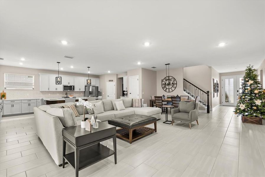 Furnished interior view inside a new home in Hills of Minneola, Minneola (Image 26).