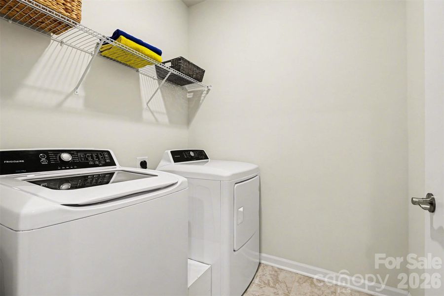 Close-up of interior finishes inside a home in Elizabeth, Fort Mill (Image 20). Close-up of interior finishes inside a home in Elizabeth, Fort Mill (Image 20).